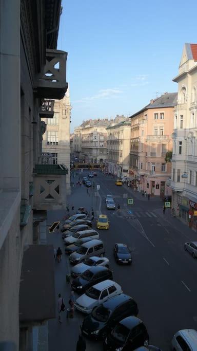 Main Street Apartment / Heart Of Bp Budapest Ngoại thất bức ảnh